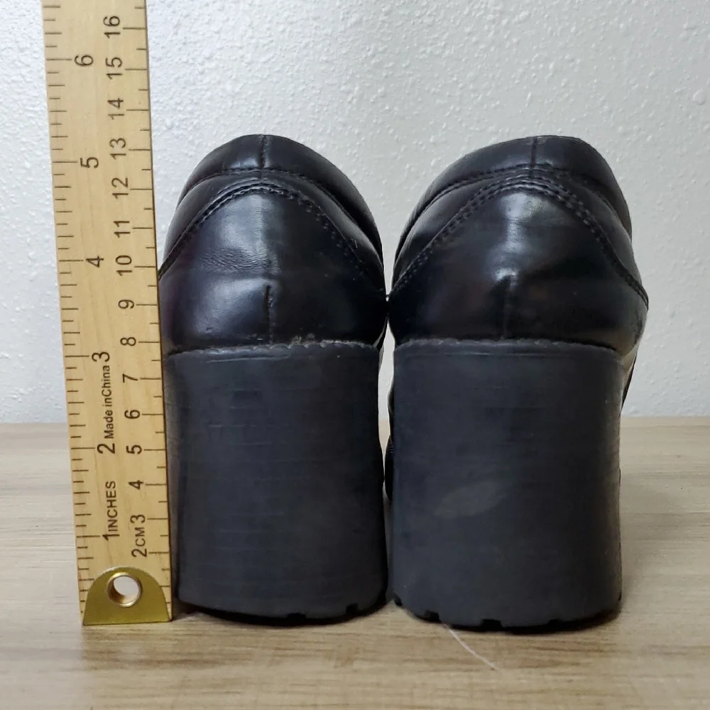 Route 66 Black Chunky Heel Platform Loafers Women's Size 9